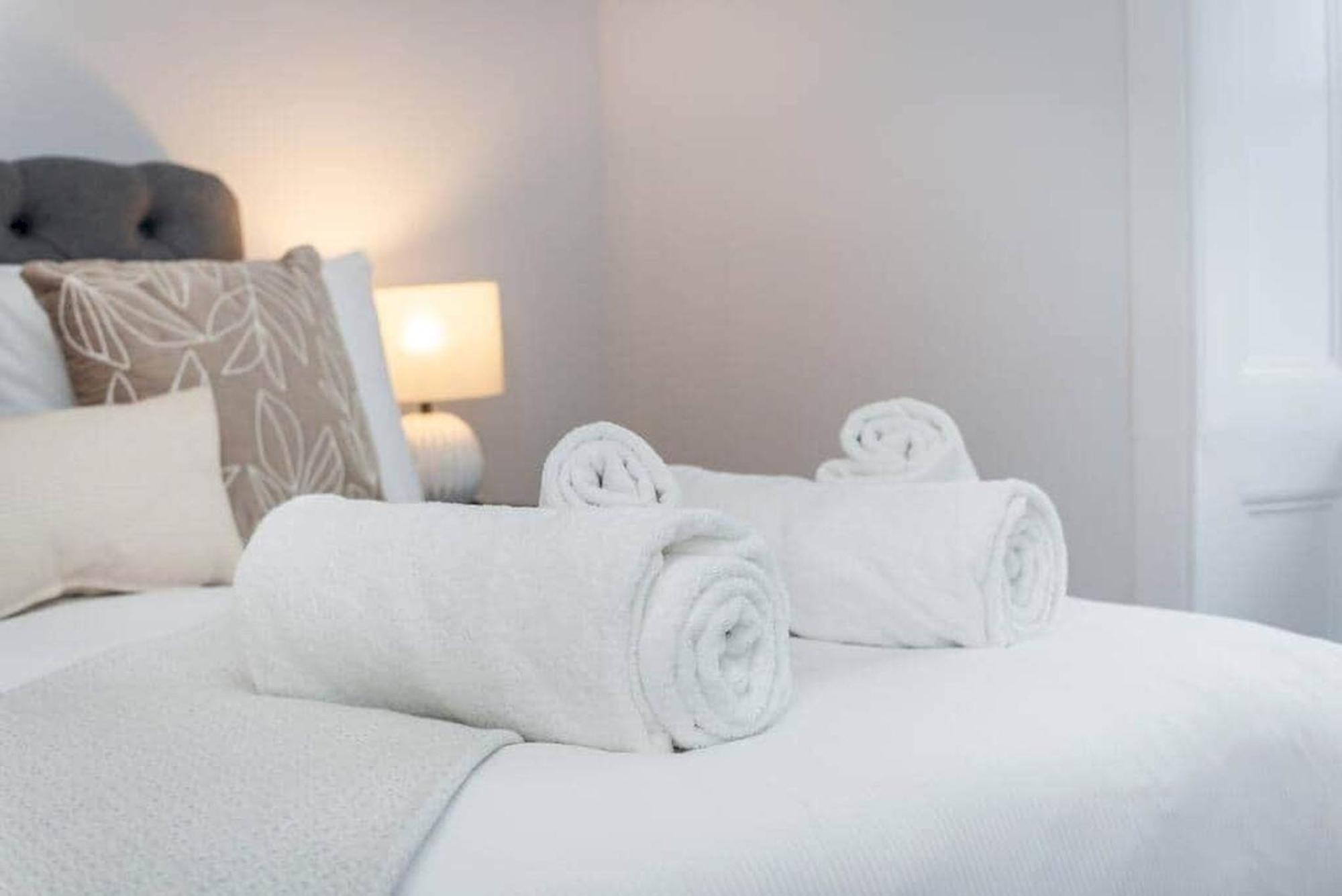 Skye Sands - Alexandra Penthouse No 8 เซนต์แอนดรูว์ ภายนอก รูปภาพ